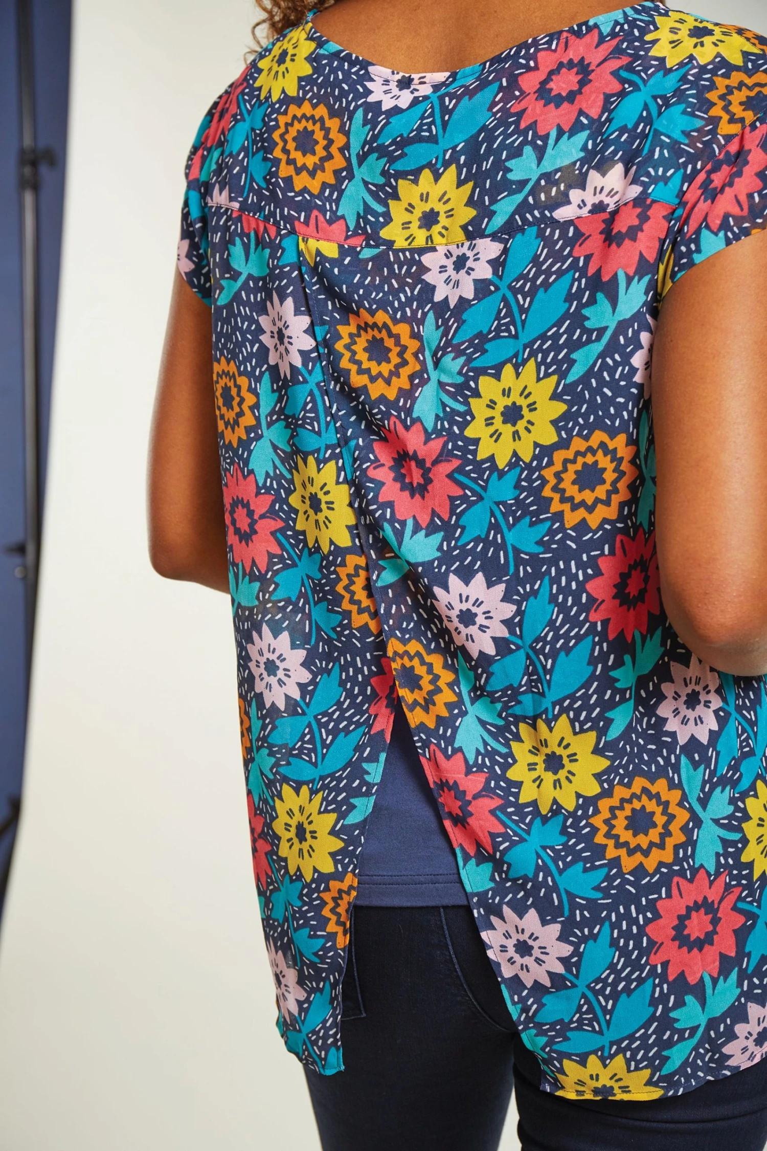 Frugi Maternity & Nursing Organic Navy Blue Dahlias Top 6 Frugi Maternity & Nursing Organic Navy Blue Dahlias Top - Image 4